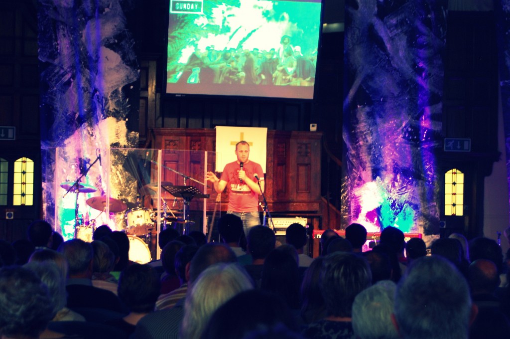 Andy Frost speaks to crowd