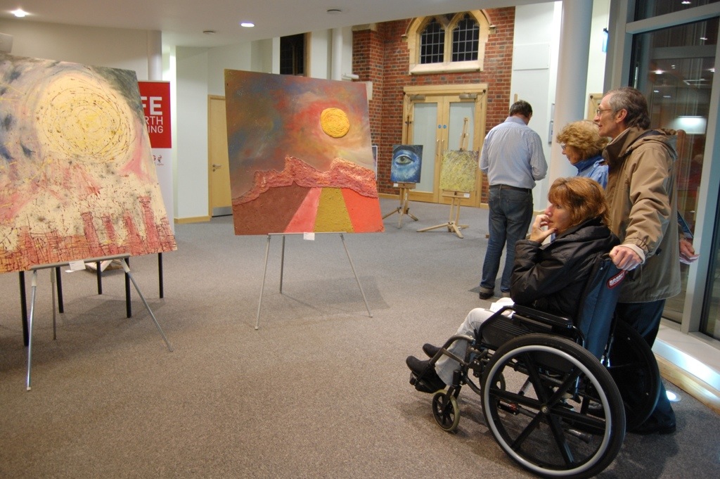 Visitors to Bradzart begin the journey of Brad’s painting life.