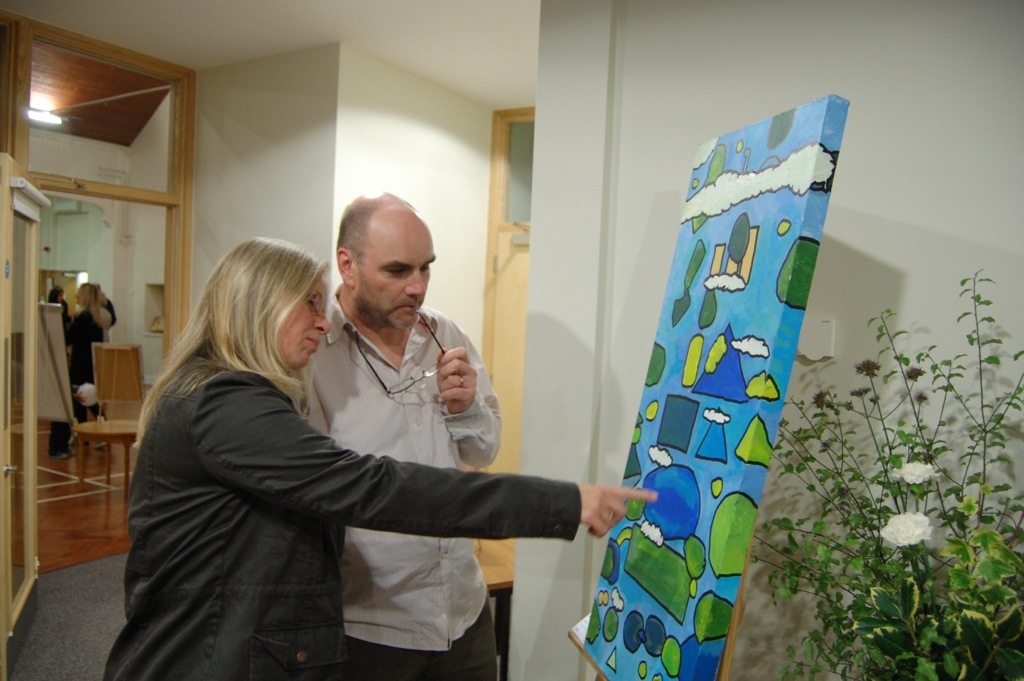 Art lovers Andy and Ruth Rotherham, from Leigh-on-Sea, are impressed by Brad’s work