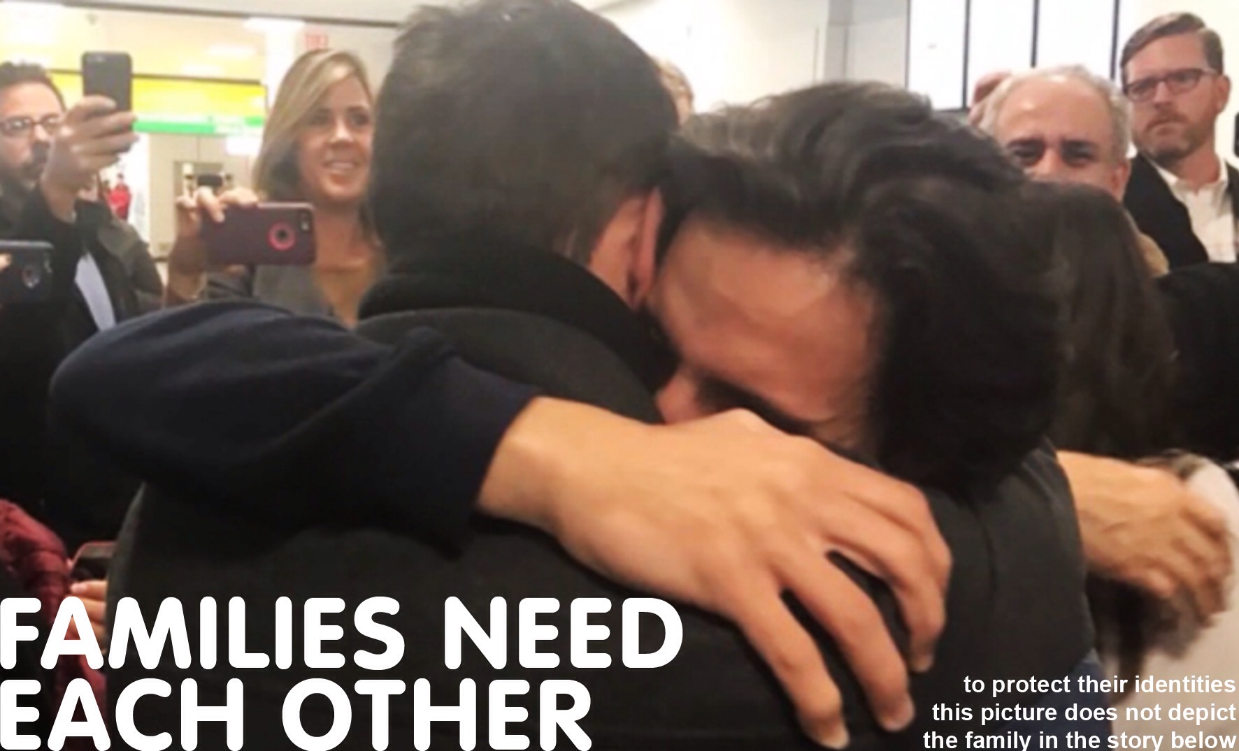 Reuniting Refugees : Stock image