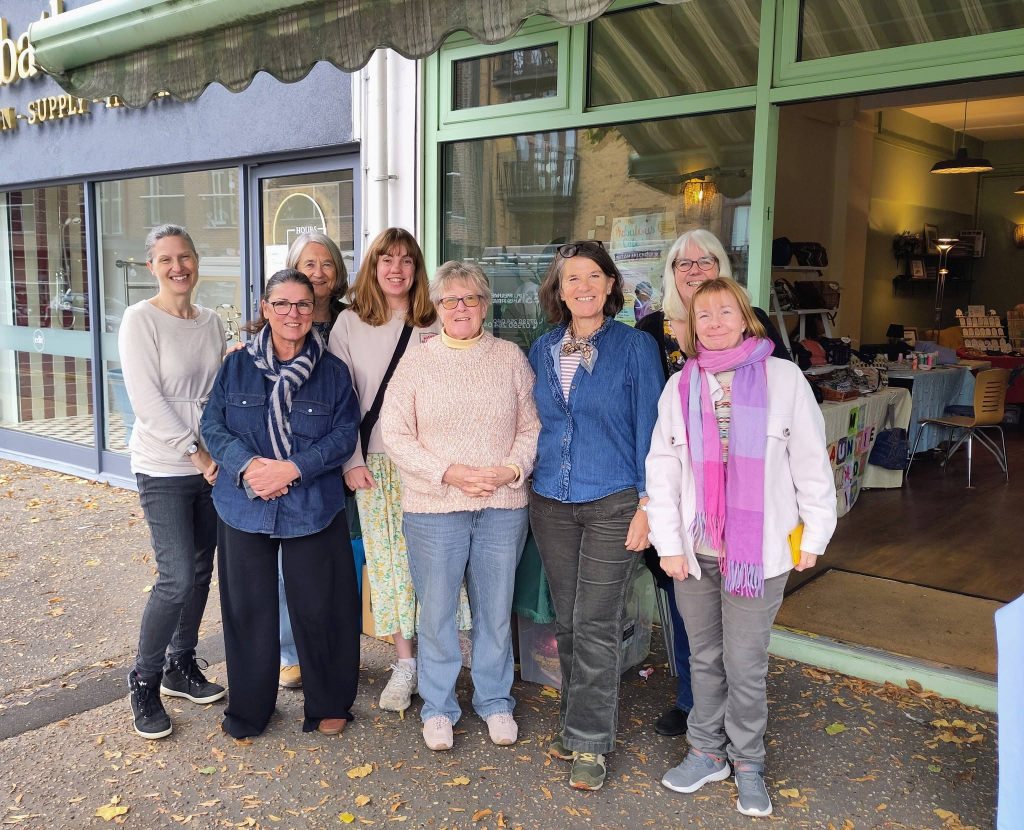 Women gatherin front of the Living Room as organisers of the Eco Pop Up
